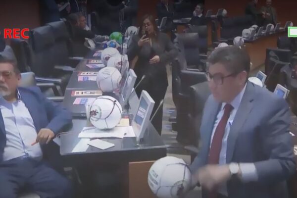 Faitelson acepta pelea con Cuauhtémoc Blanco tras polémica en Senado