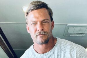 Denuncian a actor Alan Ritchson por agresión física tras conflicto vecinal en Nashville