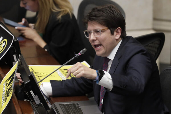 Condenan a intermediario por homicidio de senador Uribe Turbay y revelan investigación preliminar a Petro en EE.UU.