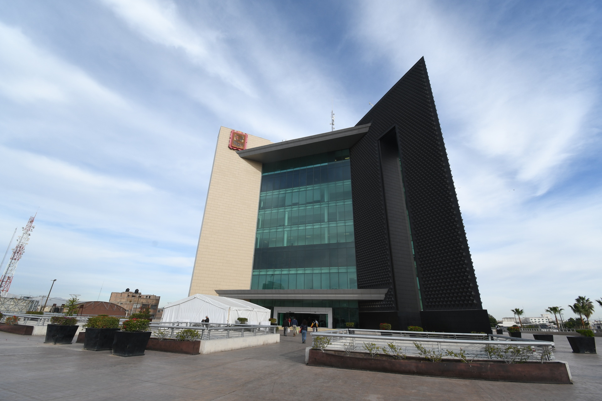 Sindicalizados del Ayuntamiento de Torreón protestan por presunta corrupción y hostigamiento