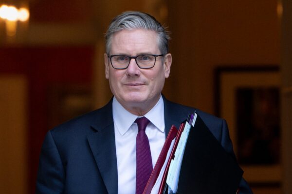 Escalada del conflicto entre EE.UU., Israel e Irán genera crisis energética y evacuaciones de la OTAN