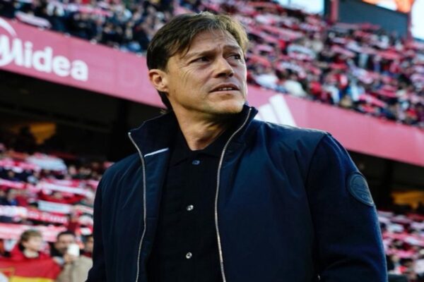 Sevilla destituye a Matías Almeyda tras derrota ante Valencia y lucha por permanencia