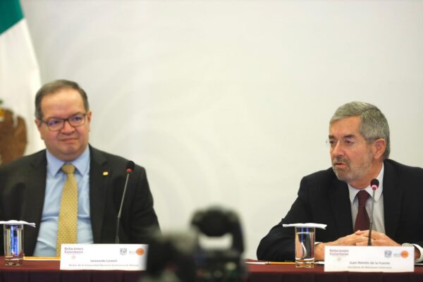 UNAM y SRE evalúan primer año de plataforma para migrantes con más de 81 mil visitas