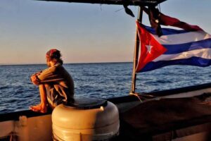 Llega a La Habana primer barco de flotilla humanitaria con ayuda desde México