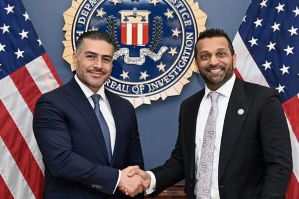 Harfuch y FBI acuerdan capturas de criminales más buscados