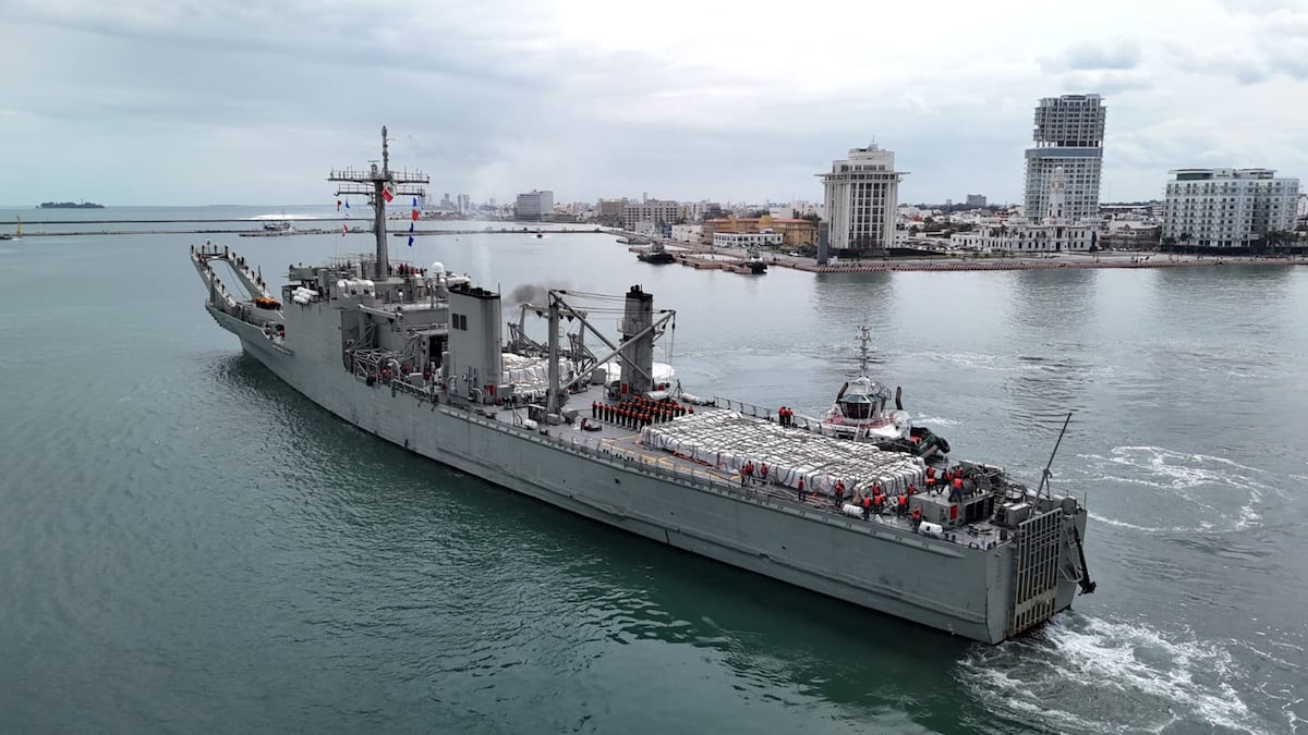 Sheinbaum respalda llamado de AMLO para donaciones a Cuba; funcionarios de Morena aportan sueldos