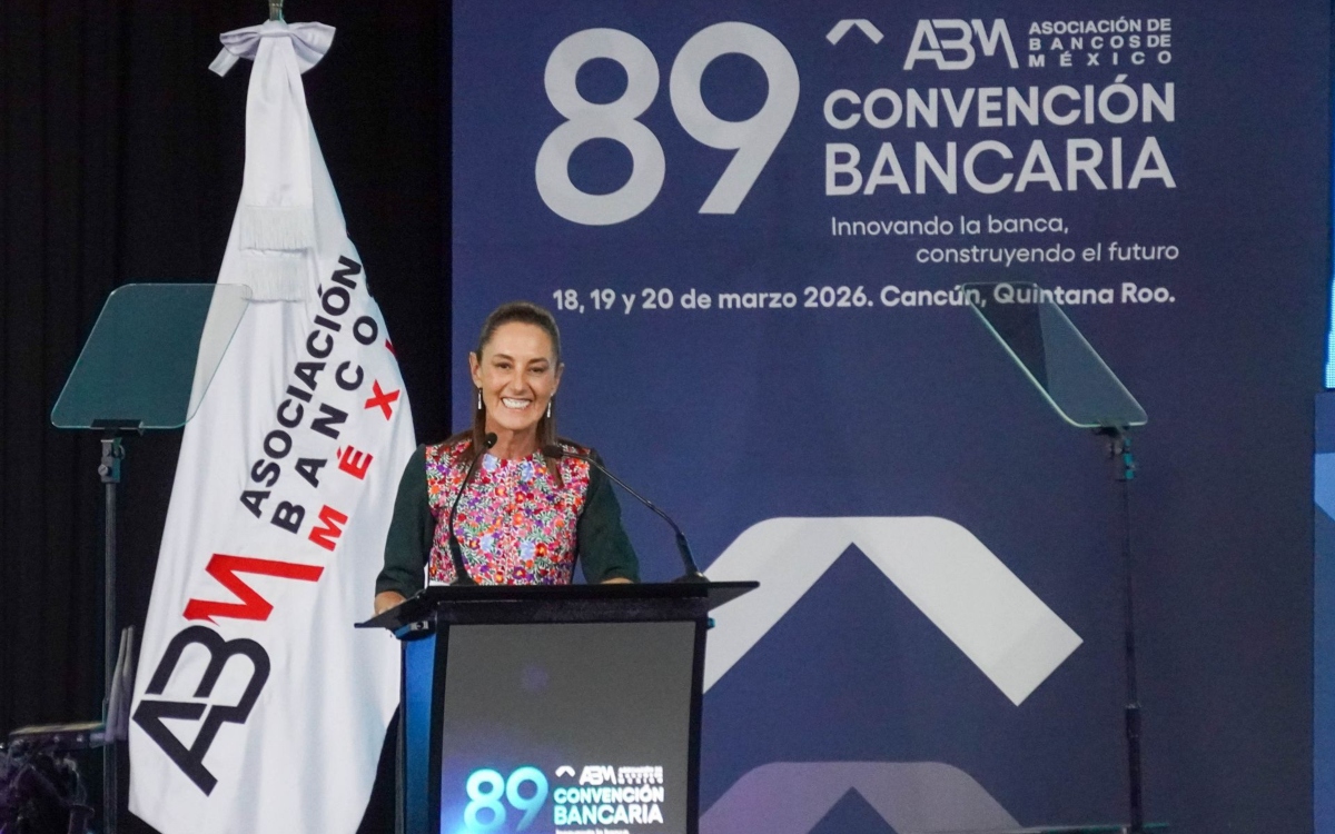 Anuncia Sheinbaum obligatoriedad de pago digital en gasolineras y casetas de peaje