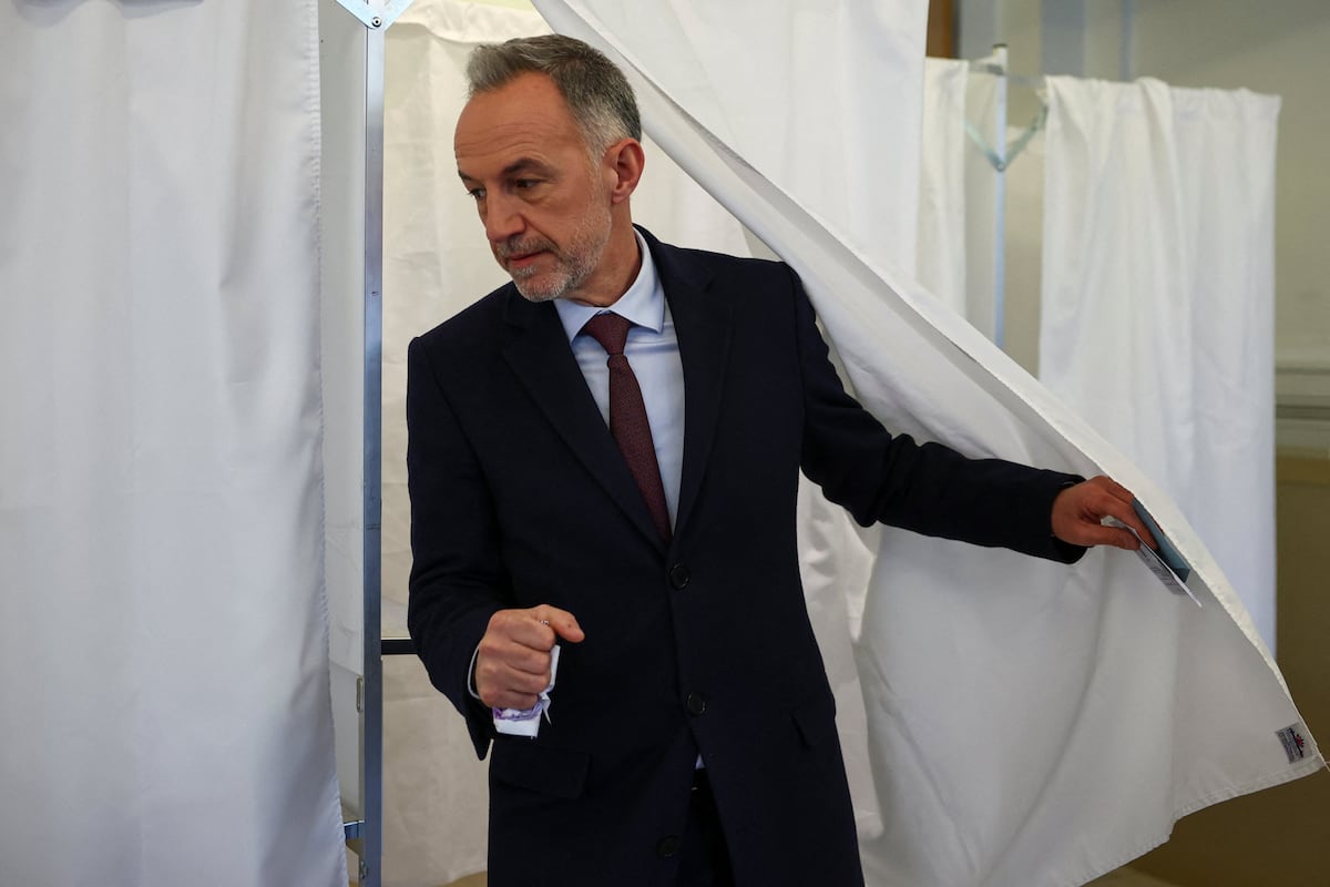 La izquierda retiene París, Lyon y Marsella en elecciones municipales francesas