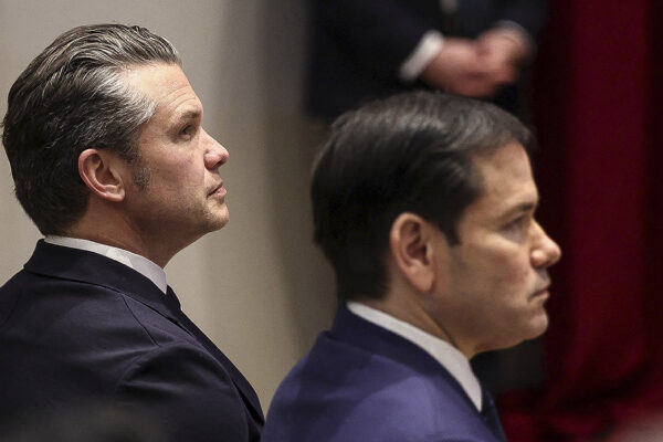 Alerta por drones no identificados en base de Washington