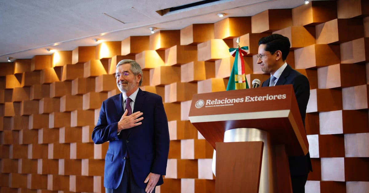 Sheinbaum propone a Roberto Velasco como nuevo Canciller; exembajadora denuncia corrupción en Londres