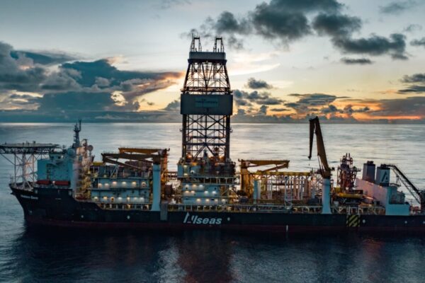 Industria minera ve oportunidad en colaboración con EE.UU. mientras resurgen conflictos por concesiones