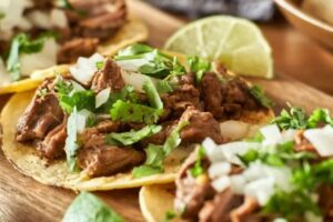México celebra el Día Nacional del Taco con alto consumo anual y preferencia por el pastor