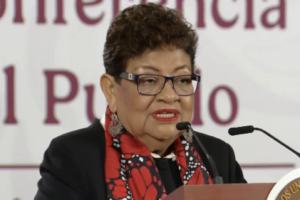 Sheinbaum anuncia cambio en Cancillería y restringe preguntas a FGR; Senado recibe propuesta para IPAB