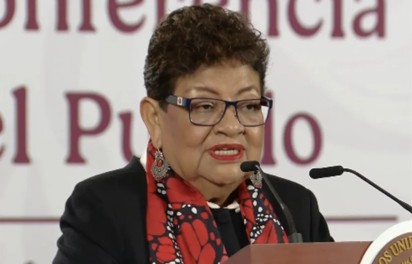 Sheinbaum anuncia cambio en Cancillería y restringe preguntas a FGR; Senado recibe propuesta para IPAB