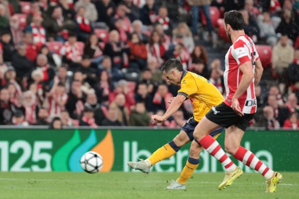 Villarreal derrota al Athletic Club y Marcelino gana por primera vez en San Mamés
