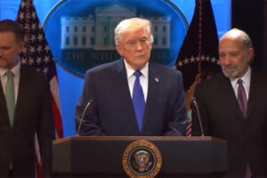 Trump condiciona alto al fuego con Irán a la apertura del Estrecho de Ormuz; China y Pakistán lanzan plan de paz