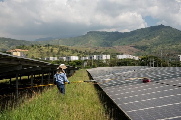 Conferencia en Colombia trazará hoja de ruta para abandonar combustibles fósiles