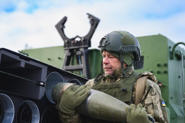 Putin decreta alto el fuego de 32 horas en Ucrania por Pascua ortodoxa