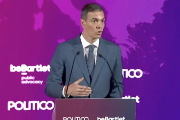 Sheinbaum viajará a Barcelona para cumbre progresista; Sánchez pide ejército europeo