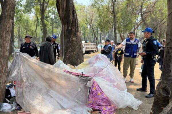 Operativos en la Ciudad de México derivan en detenciones por narcomenudeo, robo y retiro de campamentos
