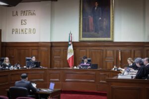 SCJN avala facultad de la UIF para bloquear cuentas bancarias sin orden judicial