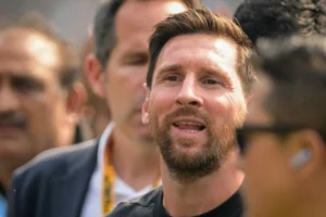 Lionel Messi adquiere formalmente el 100% del club español UE Cornellà