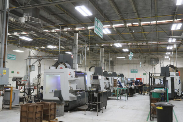 Senado aprueba reducción gradual de jornada laboral a 40 horas para 2030