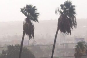 Frente frío 43 genera lluvias intensas y granizo; onda de calor persiste en occidente