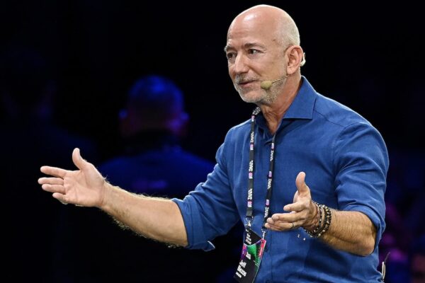 Amazon adquiere Globalstar por 11,570 millones de dólares para impulsar su red satelital