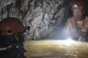 Rescatan con vida a segundo minero en Sinaloa tras 13 días atrapado; confirman muerte de un tercero