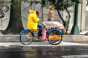 Activan Alerta Amarilla en cinco alcaldías de la CDMX por lluvias y granizo; prevén temporada de huracanes activa