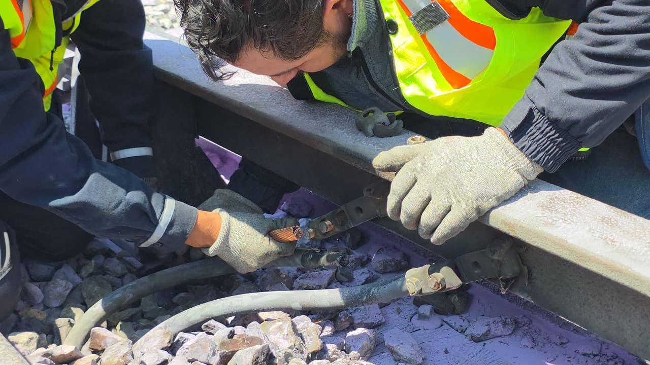 Metro CDMX reporta alta afluencia y retrasos en múltiples líneas