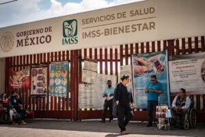 Anuncia Sheinbaum decreto para crear Servicio Universal de Salud que unifica IMSS, ISSSTE e IMSS-Bienestar