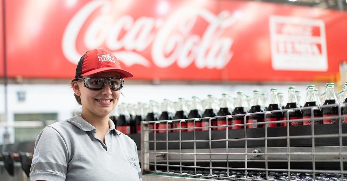 Reportan inundaciones por aguas negras en colonias de Torreón y Gómez Palacio