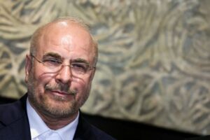 Condiciona Irán negociaciones en Islamabad; Trump amenaza con reanudar ataques