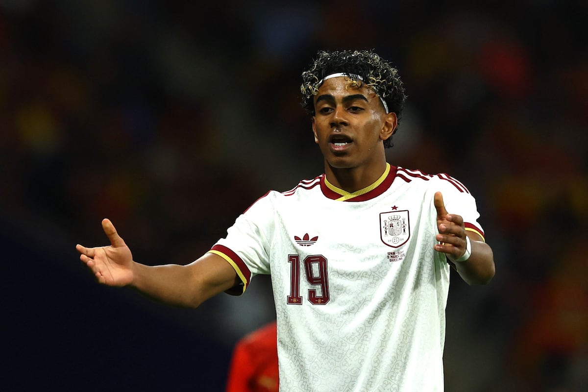 Lamine Yamal condena cánticos islamófobos en partido de España y abren investigación