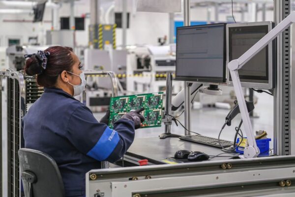 Empresarios piden priorizar genéricos y reforzar integración en revisión del T-MEC