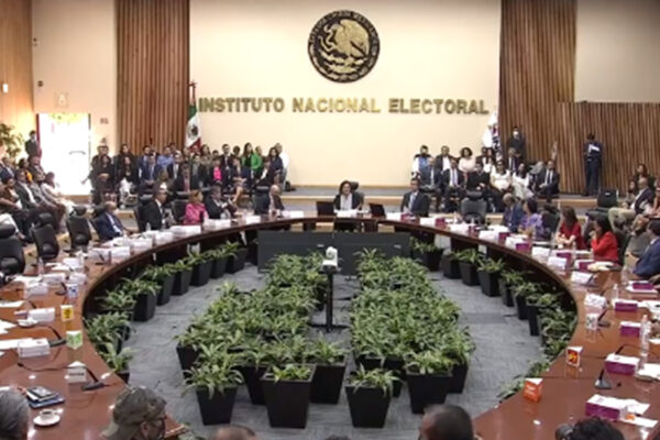 IECM cierra registro de voto anticipado con 64,960 personas; debaten en el Congreso posponer elección judicial
