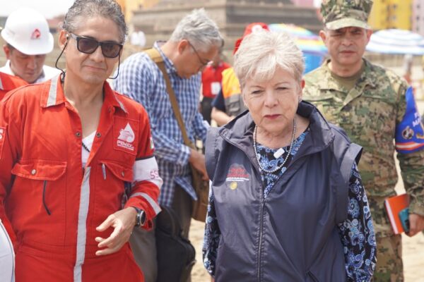 Convocan a protestas por derrame de hidrocarburos en el Golfo de México mientras Pemex atribuye el hecho a emanaciones naturales
