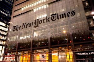 The New York Times despide a periodista por usar IA en reseña literaria