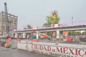 Amparo frena estación del Cablebús en CDMX; avanzan obras viales en Tijuana y Tlalpan