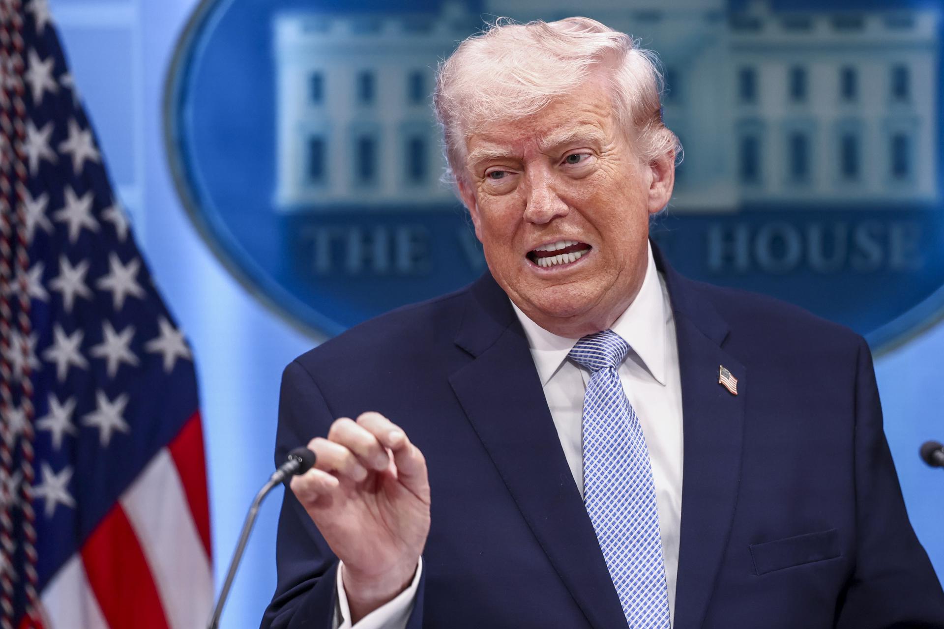 EE.UU. intensifica bloqueo naval y sanciones contra Irán; Senado rechaza limitar poderes de Trump