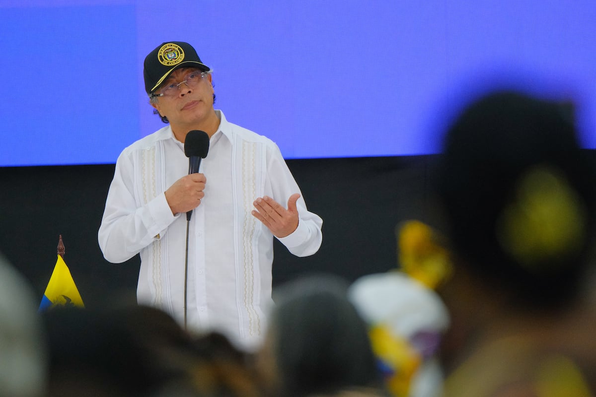 Petro arremete contra Ocampo tras subida de tasas y ruptura con el Banco de la República