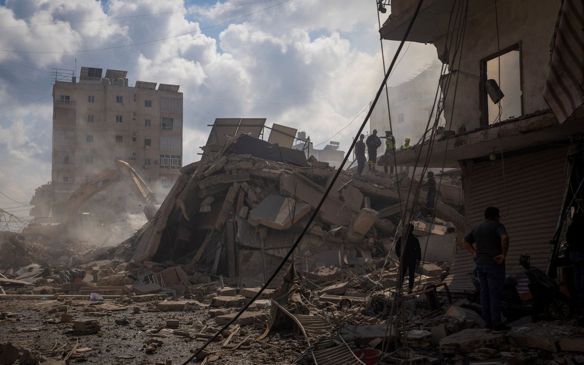 Fragiliza ofensiva en Líbano tregua entre EE.UU. e Irán; tensión repunta en el Estrecho de Ormuz