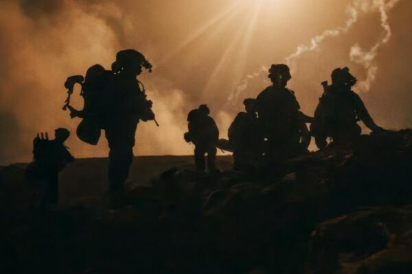 Trump da ultimátum de 48 horas a Irán; Teherán responde con amenazas de ataques devastadores