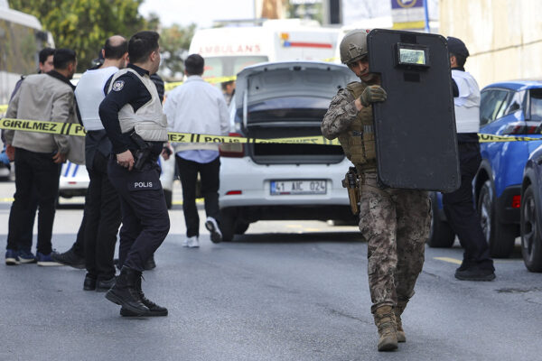 Trump da ultimátum de 48 horas a Irán mientras crisis energética supera a las de 1973 y 1979