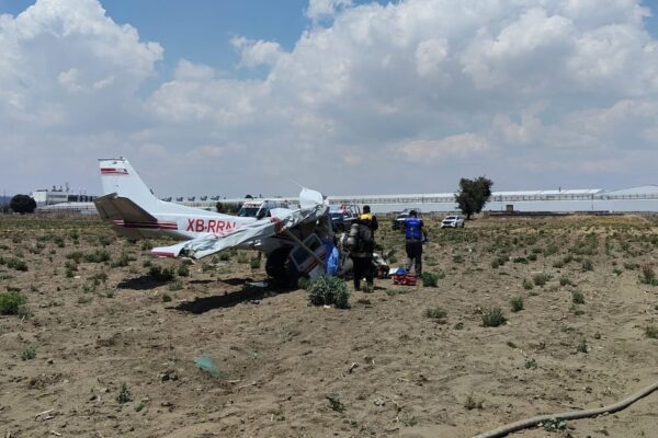 Avioneta se desploma en Huejotzingo y deja cuatro fallecidos