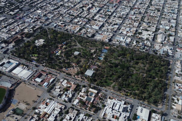 Regreso a clases en La Laguna coincide con hallazgo de cuerpos e incendios