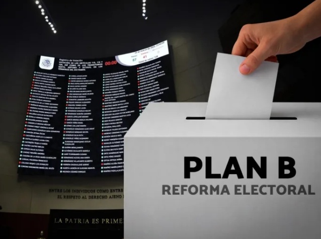 Celebra Sheinbaum aprobación del Plan B electoral en 20 congresos estatales