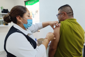 Aumentan casos de sarampión en Durango y Coahuila tras Semana Santa; 90% de infectados no estaba vacunado